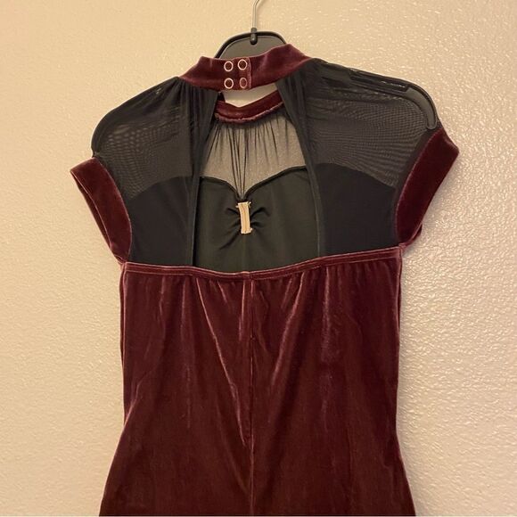 WEISSMAN Dance costume burgundy velvet mesh Unsteady
12512 unitard LC child - Picture 5 of 12